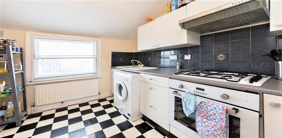 			NEW INSTRUCTION, 3 Bedroom, 1 bath, 1 reception Flat			 West End Lane, WEST HAMPSTEAD